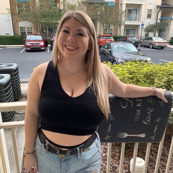 Meet your Posher, Alaina - Picture 1 of 1